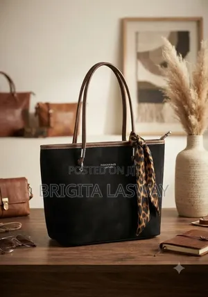 Tote Pochi