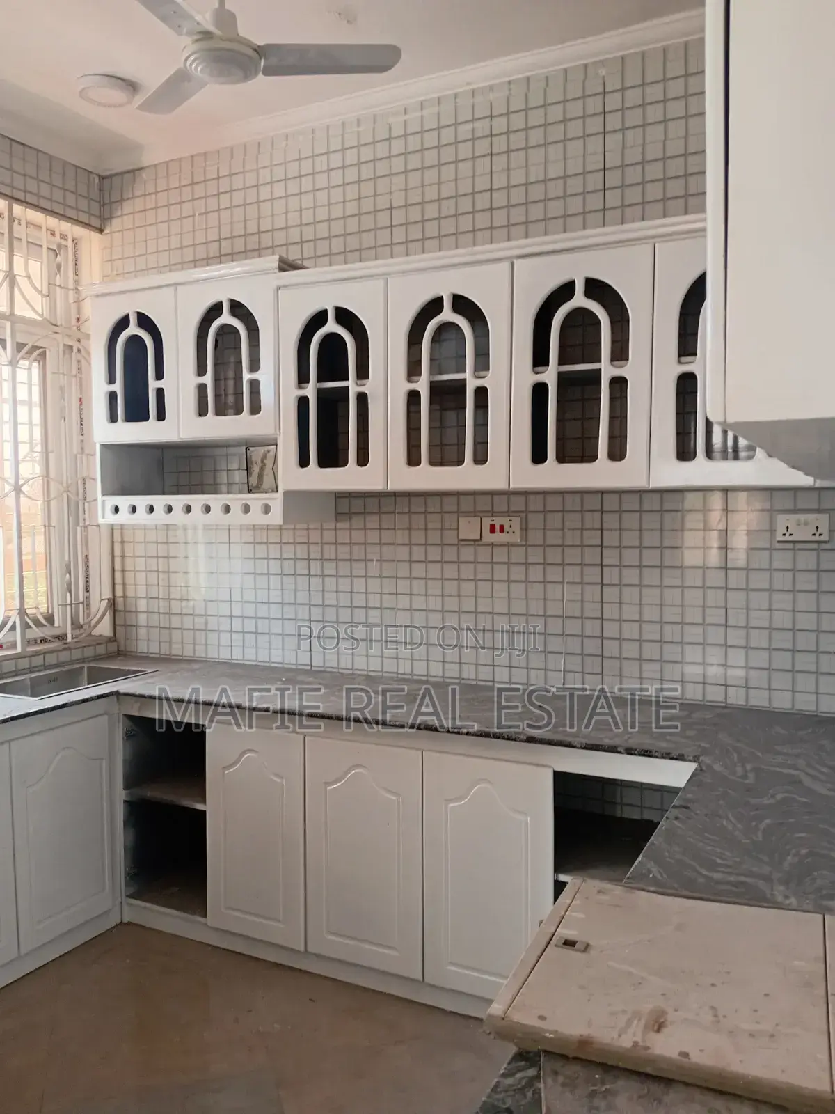 3bdrm Apartment in Mafie Estate, Kinondoni for rent
