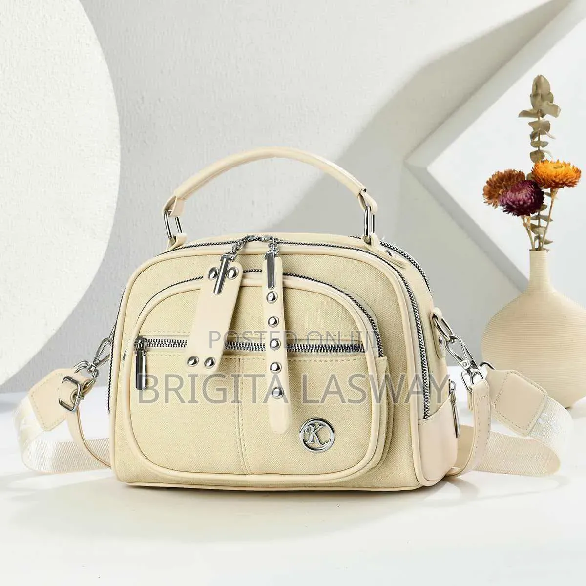 Pochi Crossbody + Shoulder Bag 
