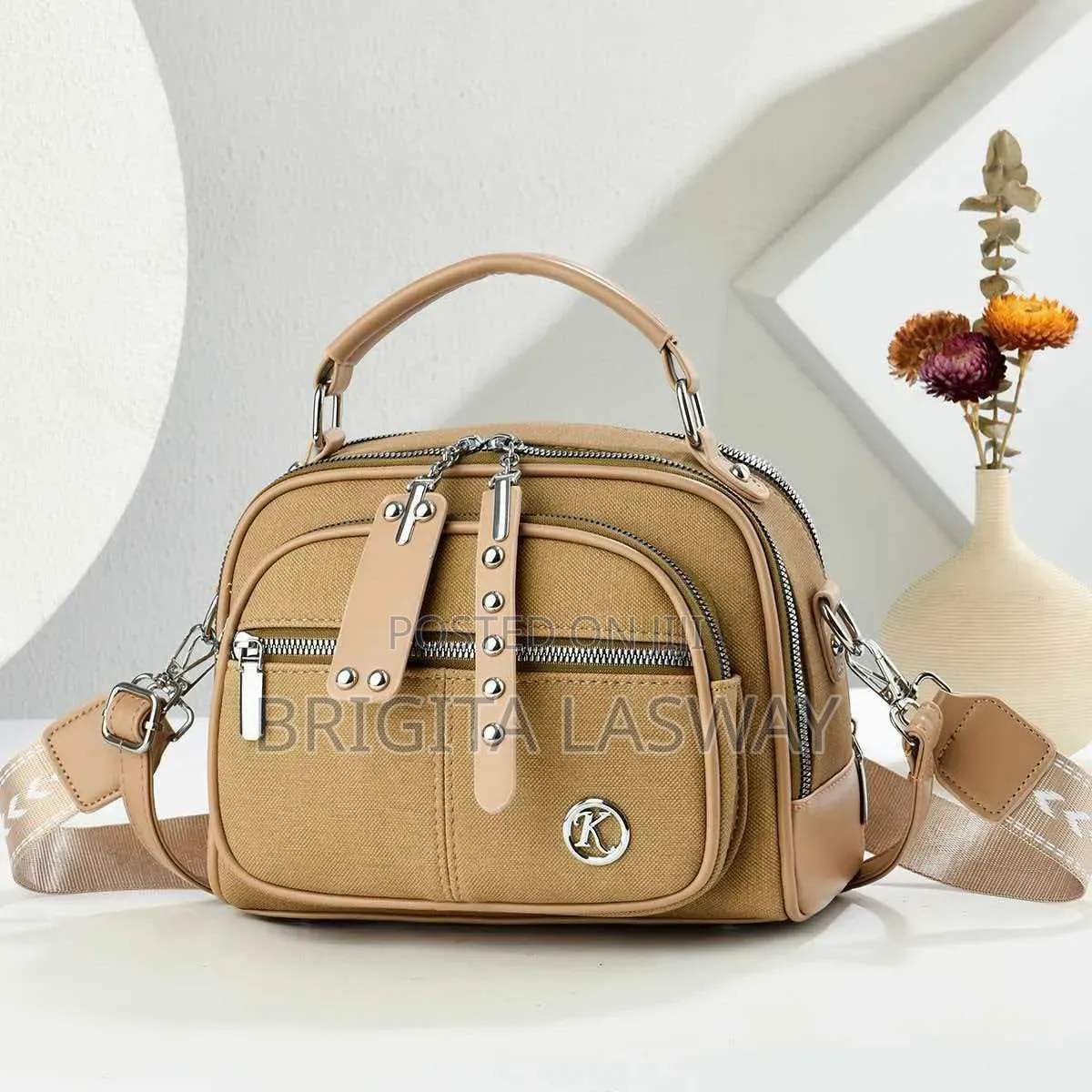 Pochi Crossbody + Shoulder Bag 