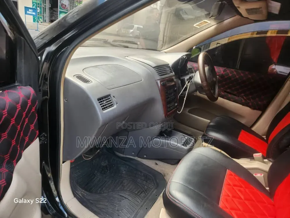 Toyota Gaia 2005 Black