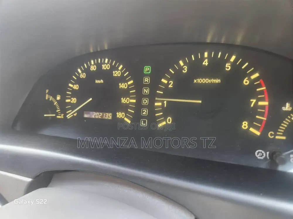 Toyota Gaia 2005 Black