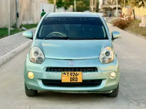 Toyota Passo 1.0 AWD 2006 Beige