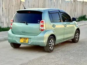 Toyota Passo 1.0 AWD 2006 Beige