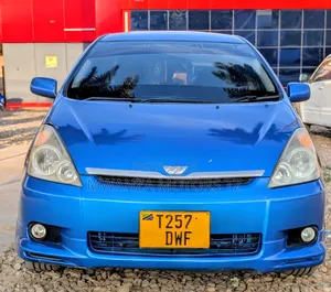 Toyota Wish 2005 Blue