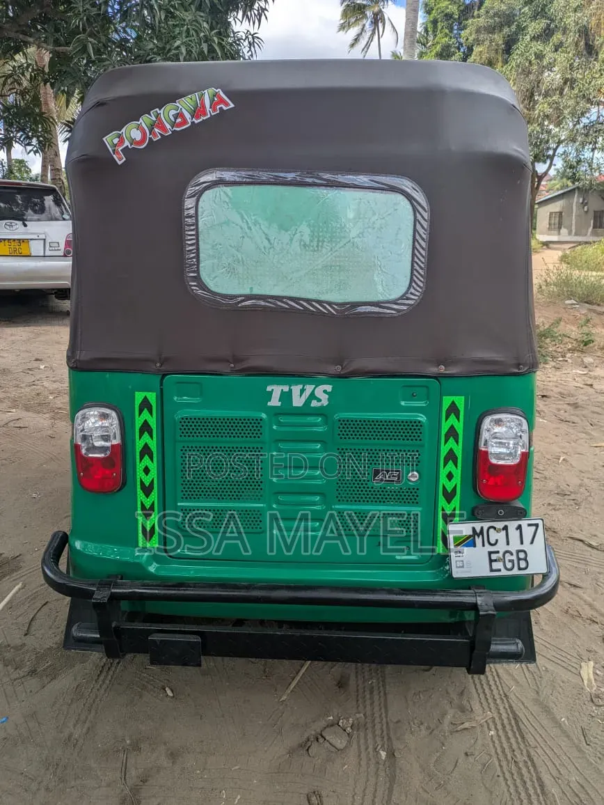 TVS King Deluxe Plus iTouch Start 2025 Green