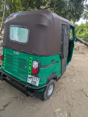 TVS King Deluxe Plus iTouch Start 2025 Green