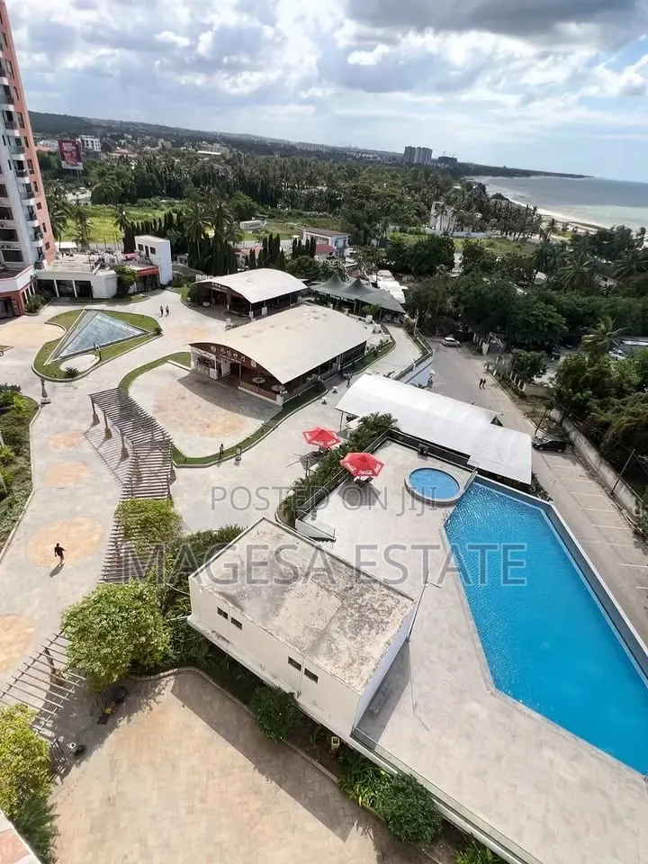 4bdrm Apartment in Mikochen, Mikocheni for rent