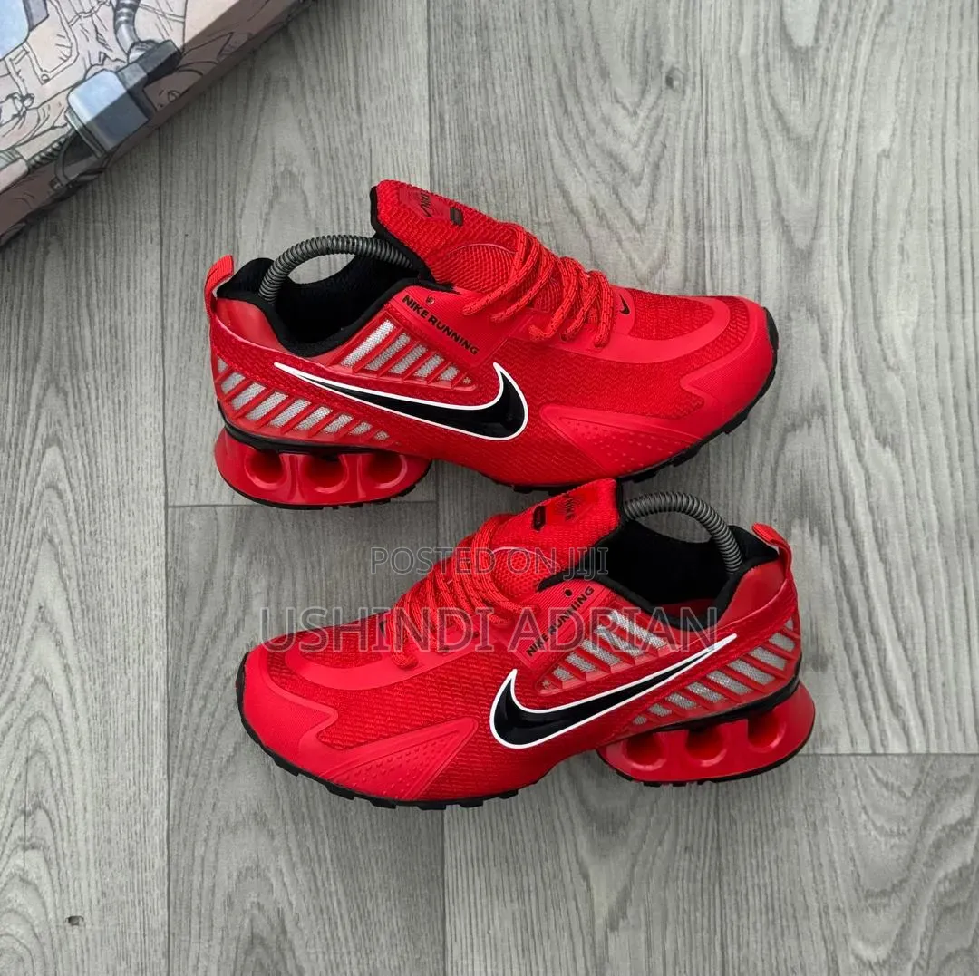 Lnike Original SneakersZenye Comfortable Na Zenye Ubora Wa Juu