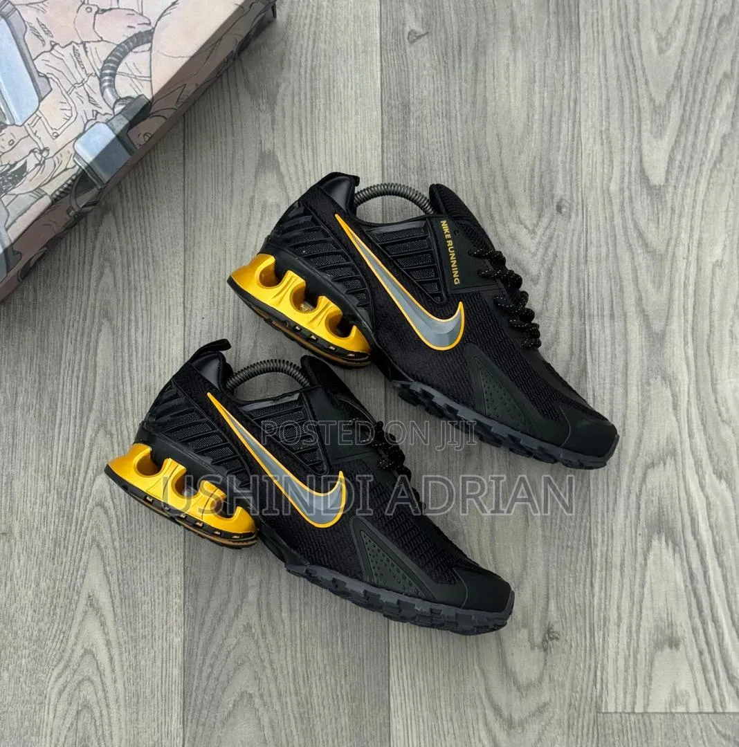 Lnike Original SneakersZenye Comfortable Na Zenye Ubora Wa Juu