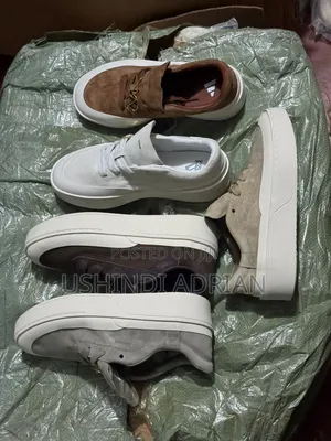 Adidas Original SneakersBrand: Adidas