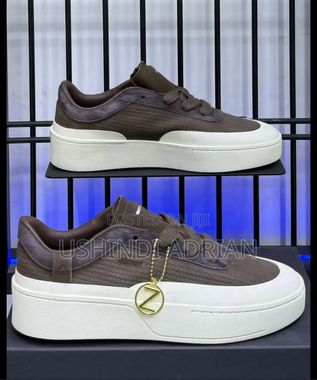 Adidas Original SneakersBrand: Adidas