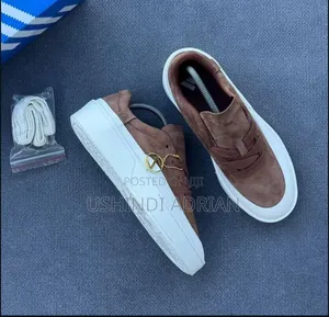 Adidas Original SneakersBrand: Adidas