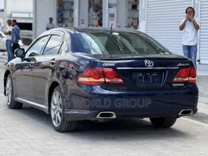 Toyota Crown 2009 Blue