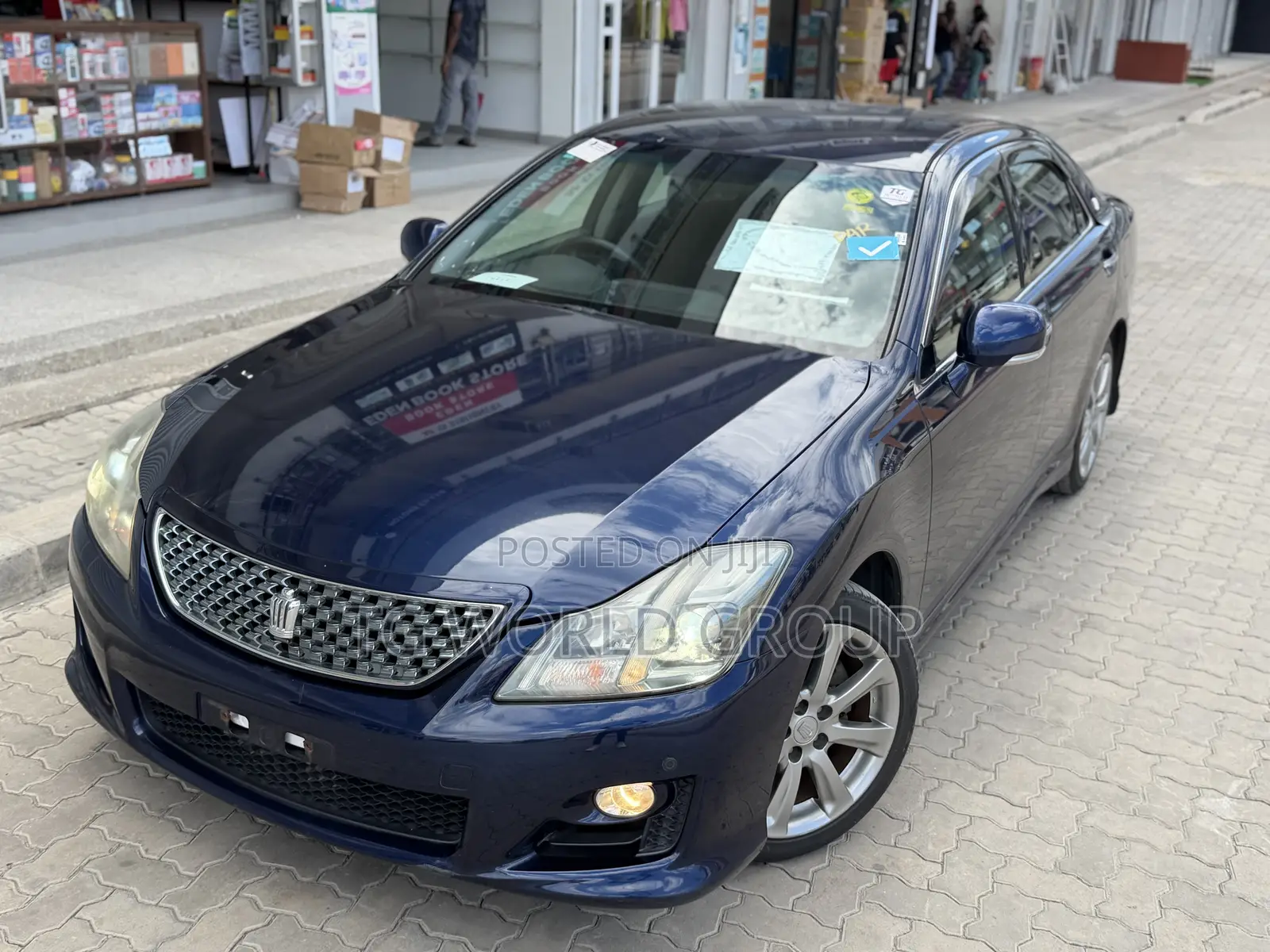 Toyota Crown 2009 Blue
