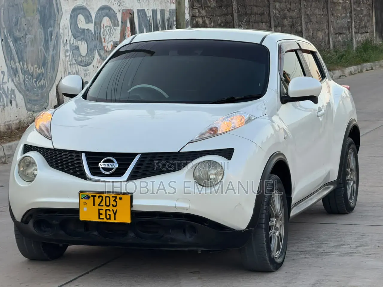 Nissan Juke 2011 White