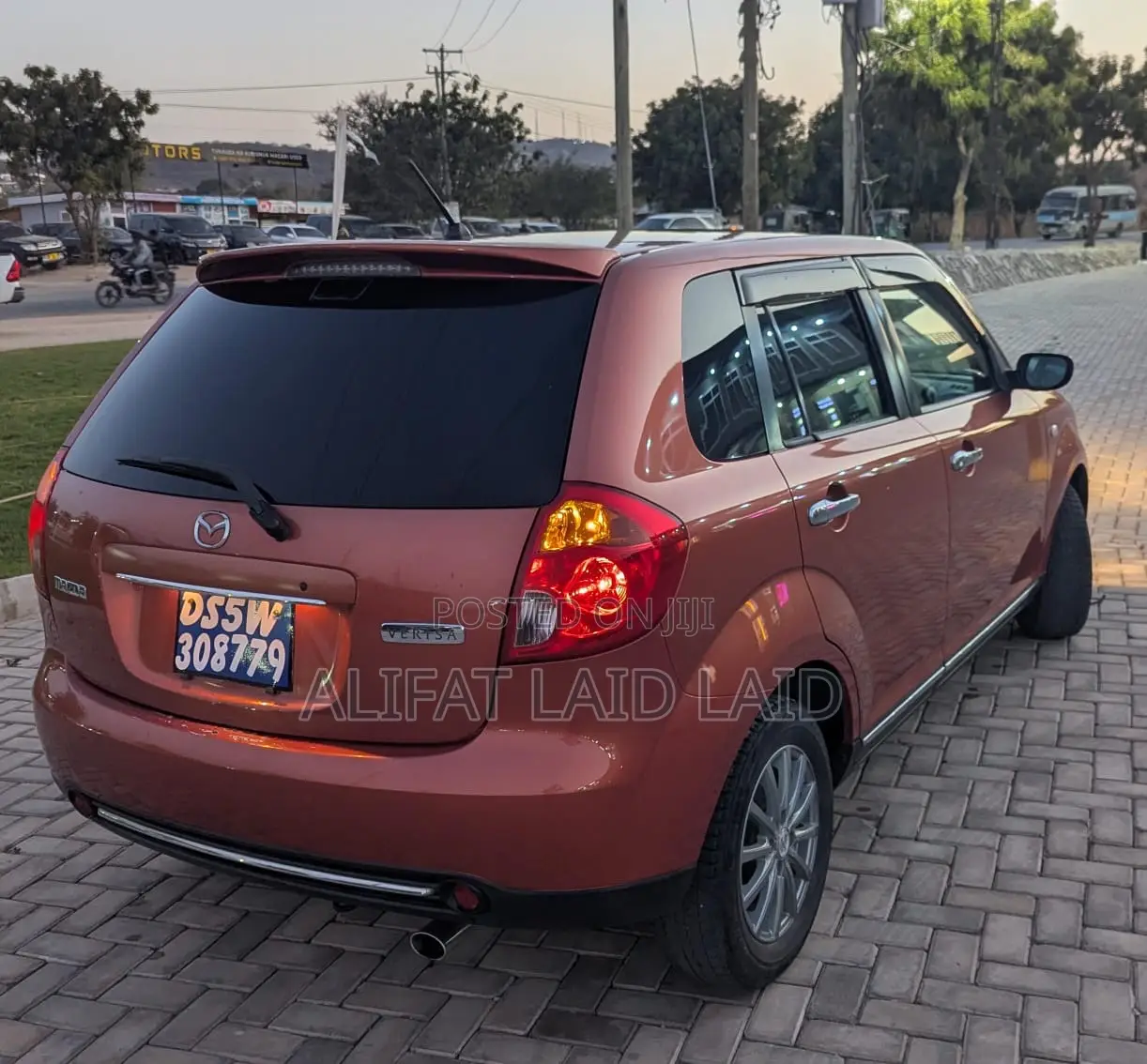 Mazda Verisa 2013 Maroon