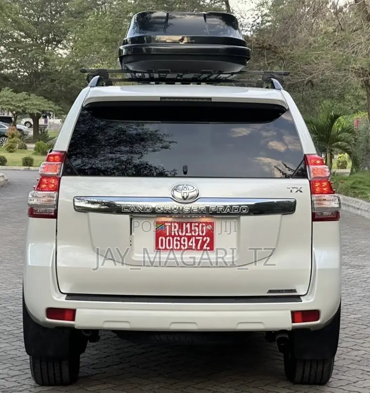 Toyota Land Cruiser Prado 2016 White