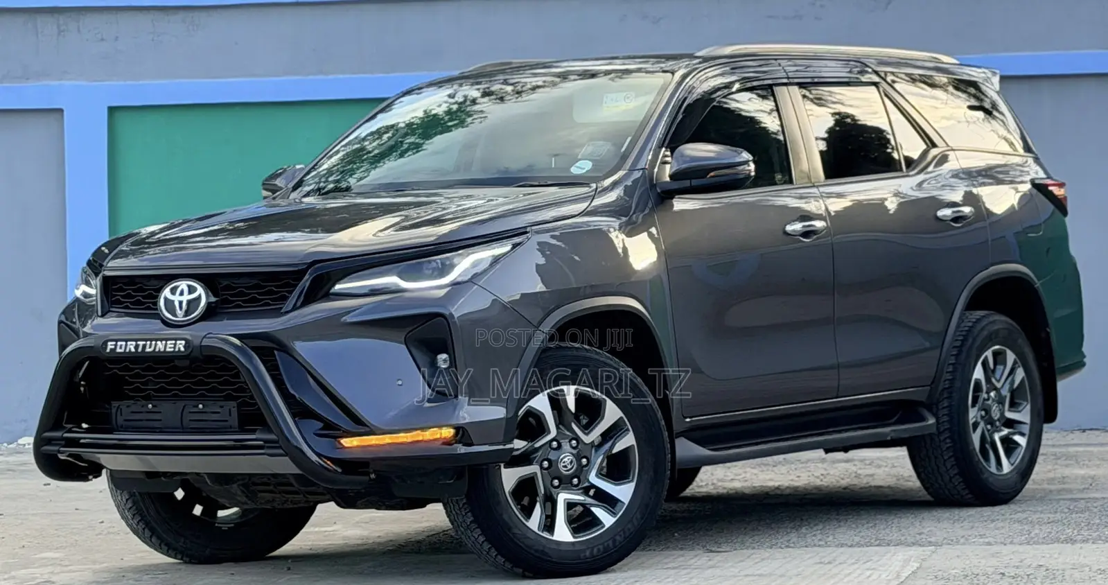 Toyota Fortuner 2024 Gray