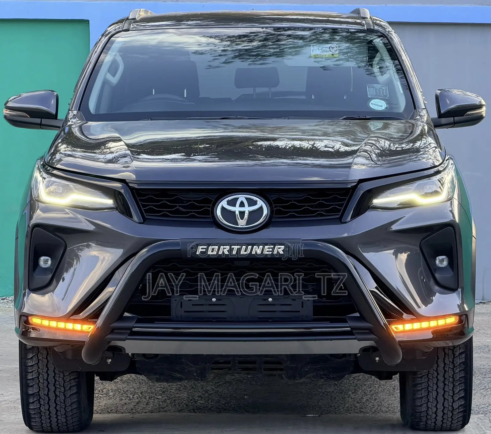 Toyota Fortuner 2024 Gray