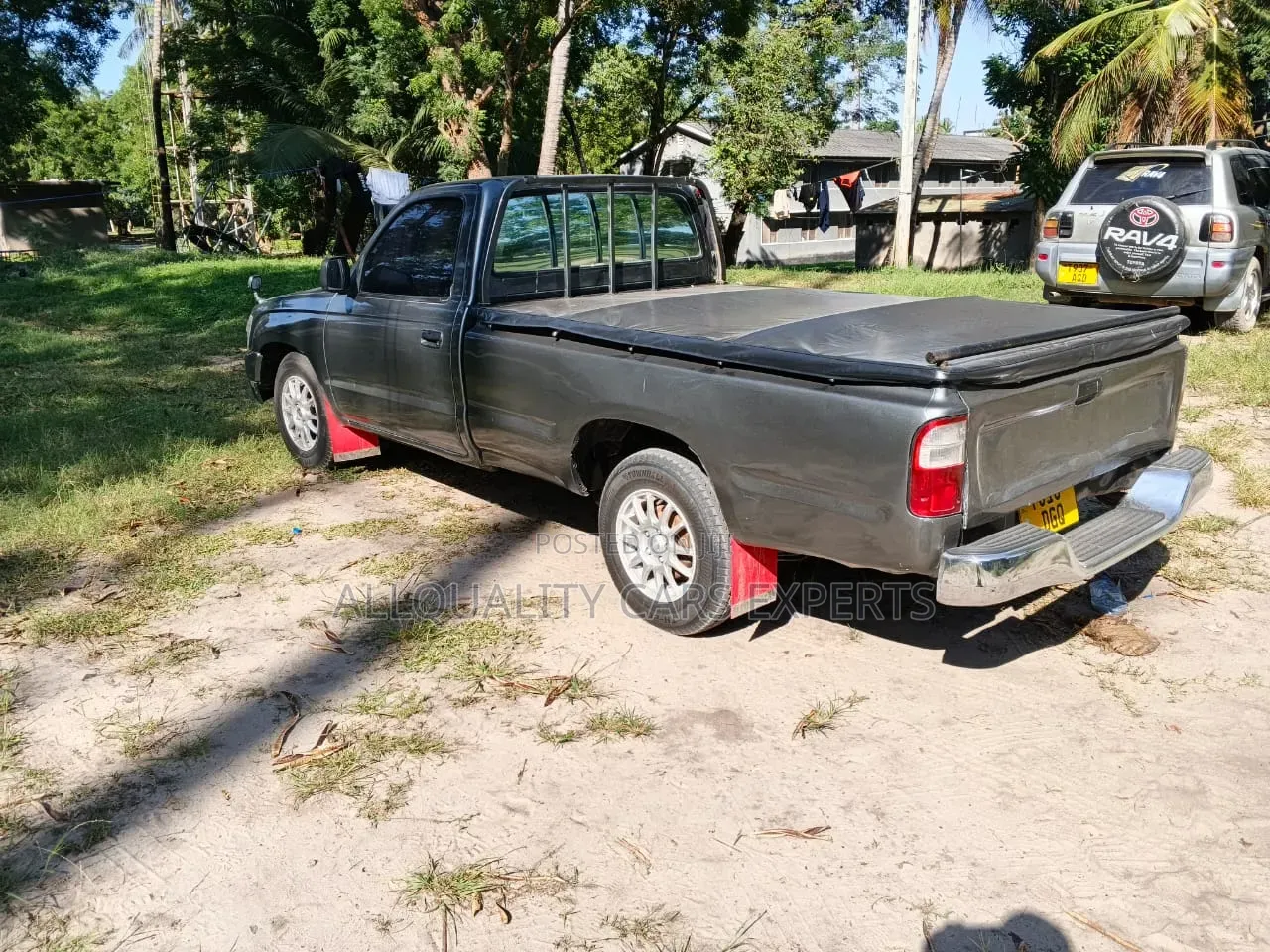 Toyota Hilux 2003 Burgundy