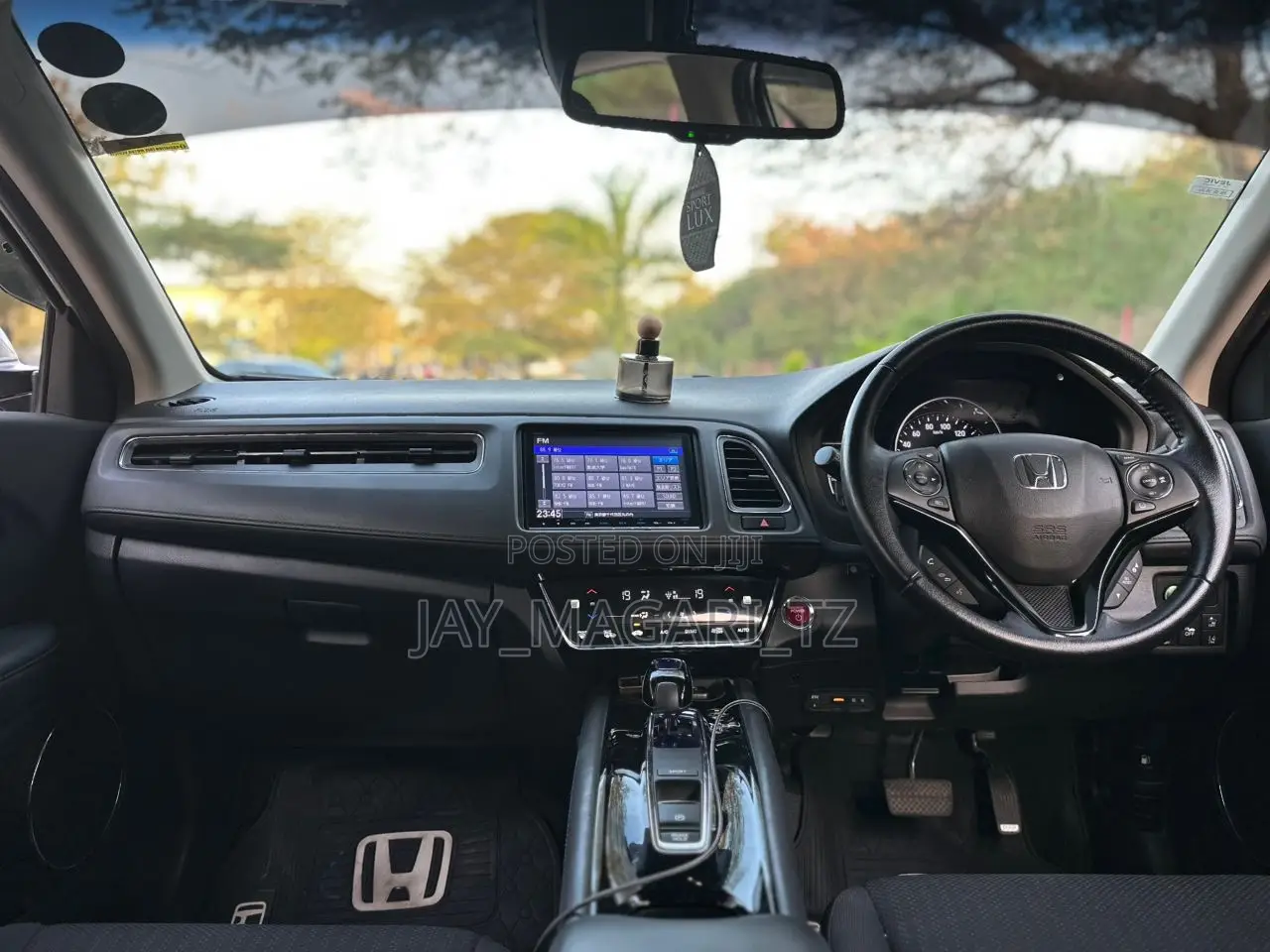 Honda Vezel 2016 White