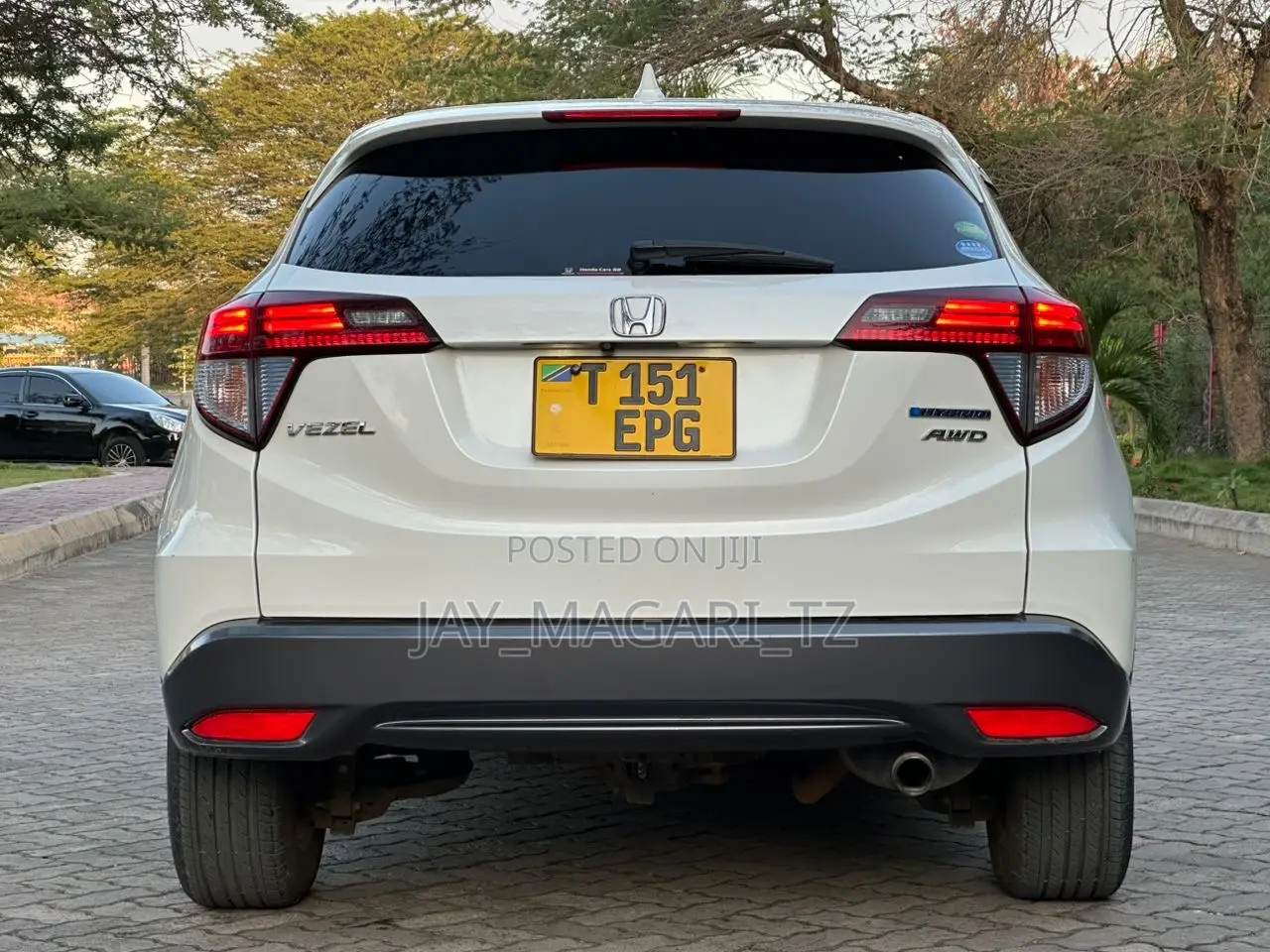 Honda Vezel 2016 White