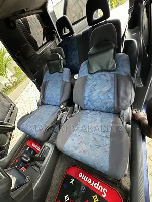 Toyota RAV4 Base 4x4 1999 Blue