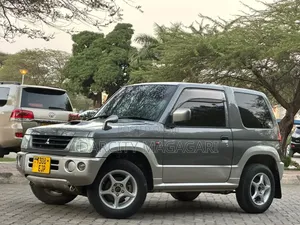 Mitsubishi Pajero 2007 Gray