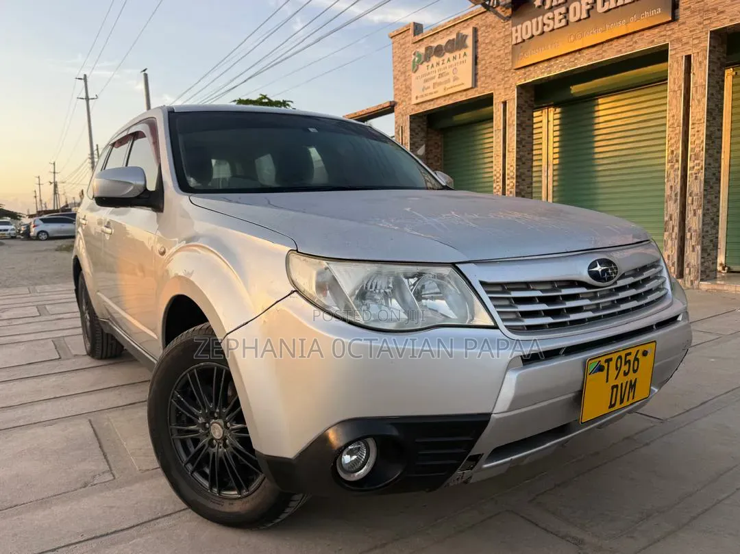 Subaru Forester 2009 Silver