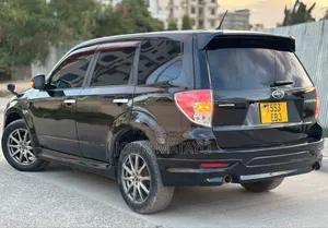 Subaru Forester 2011 Black