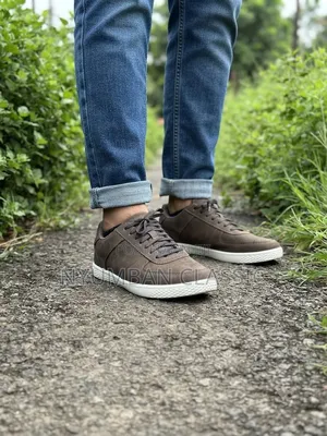 Sneakers Clarks Shoes