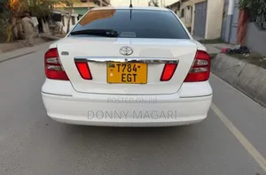 Toyota Premio 2004 White