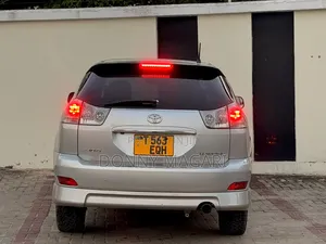 Toyota Harrier 2005 Silver