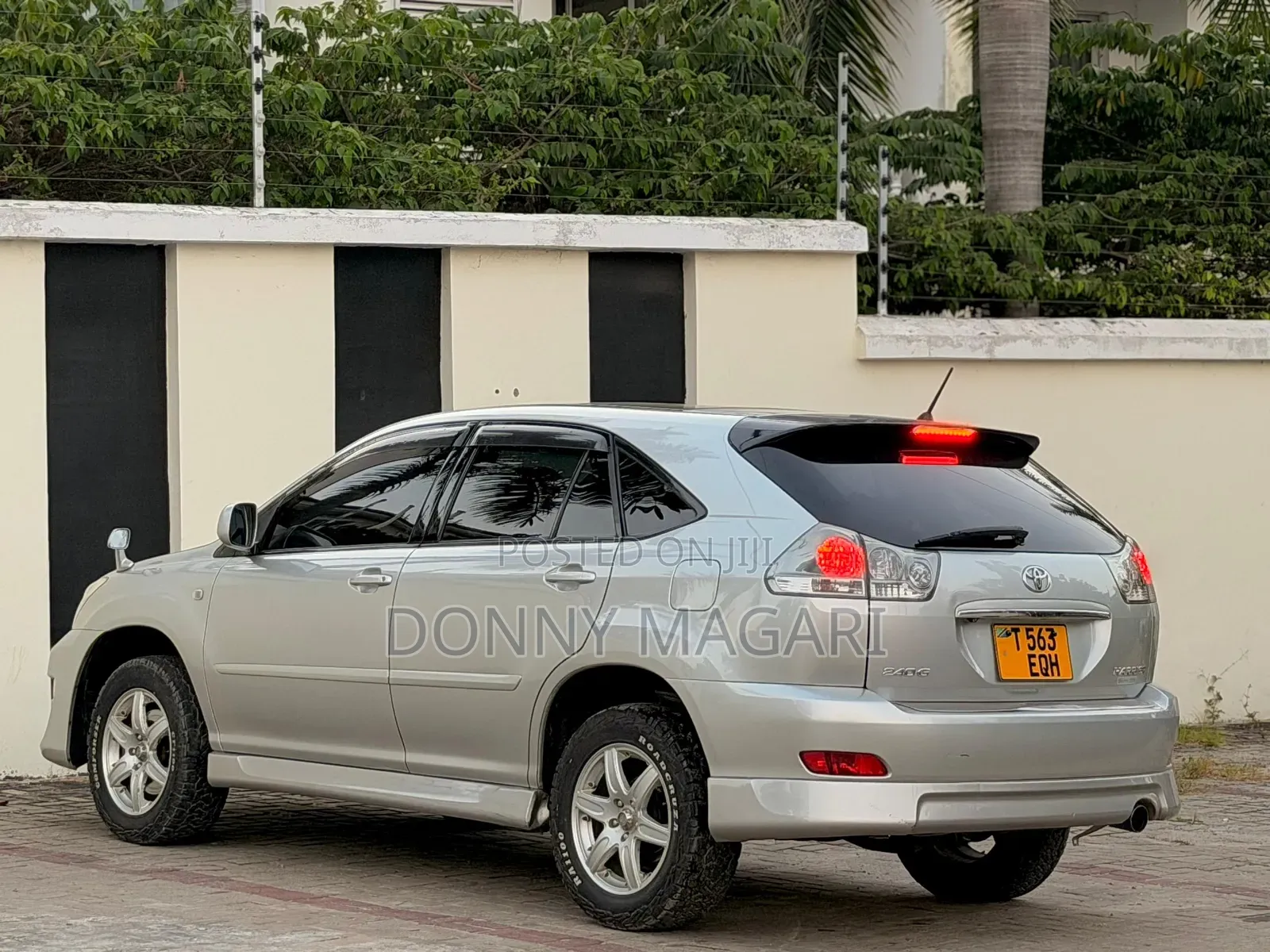 Toyota Harrier 2005 Silver