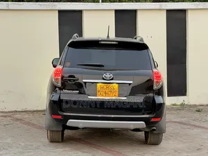 Toyota Vanguard 2009 Black