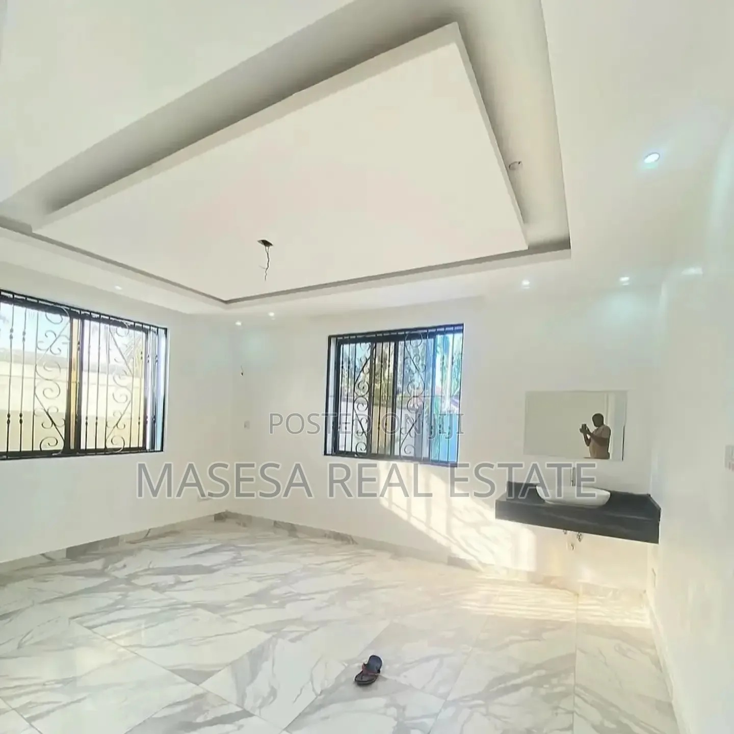 4bdrm Villa in Mikocheni for rent