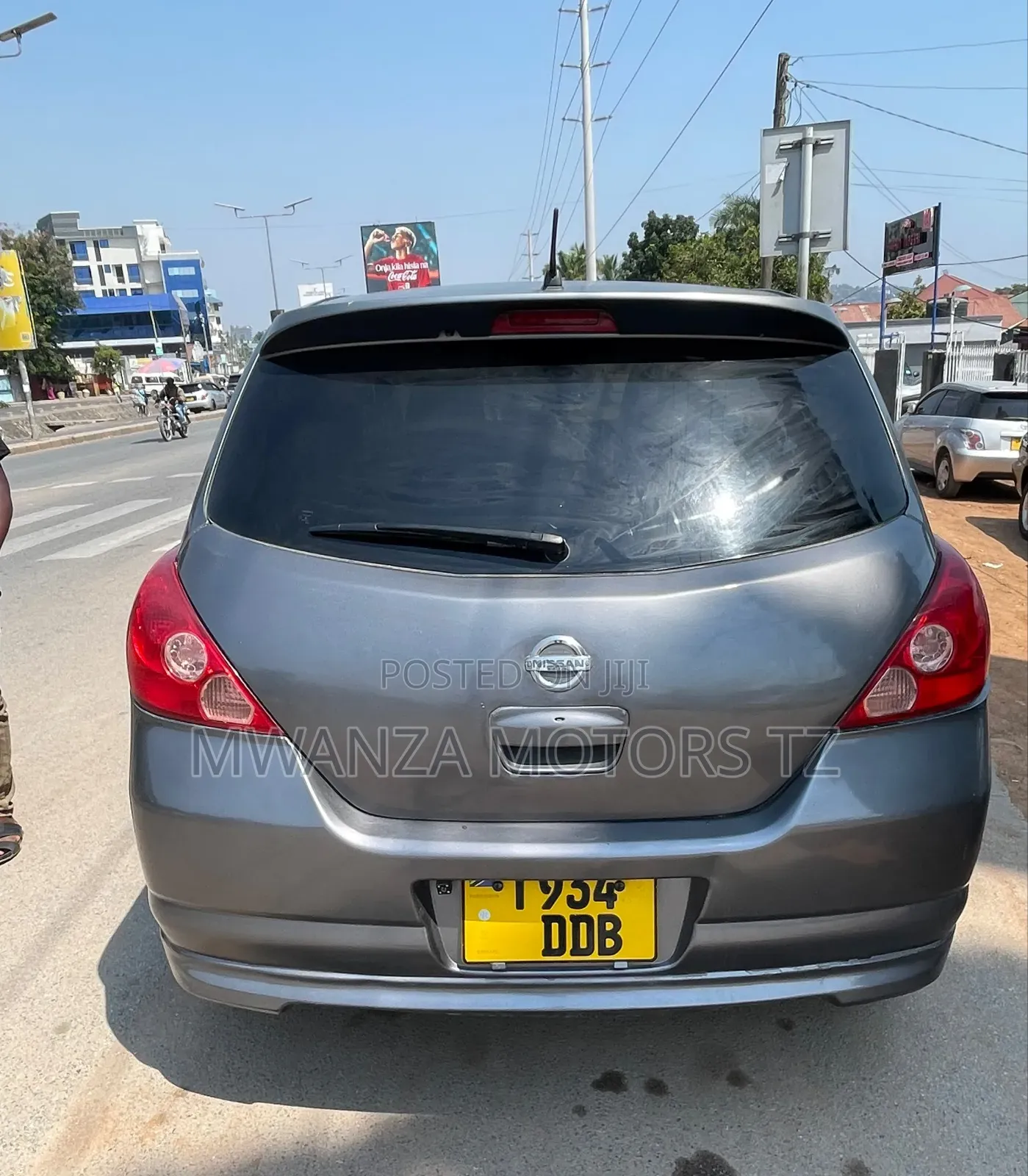 Nissan Tiida 2007 Gray