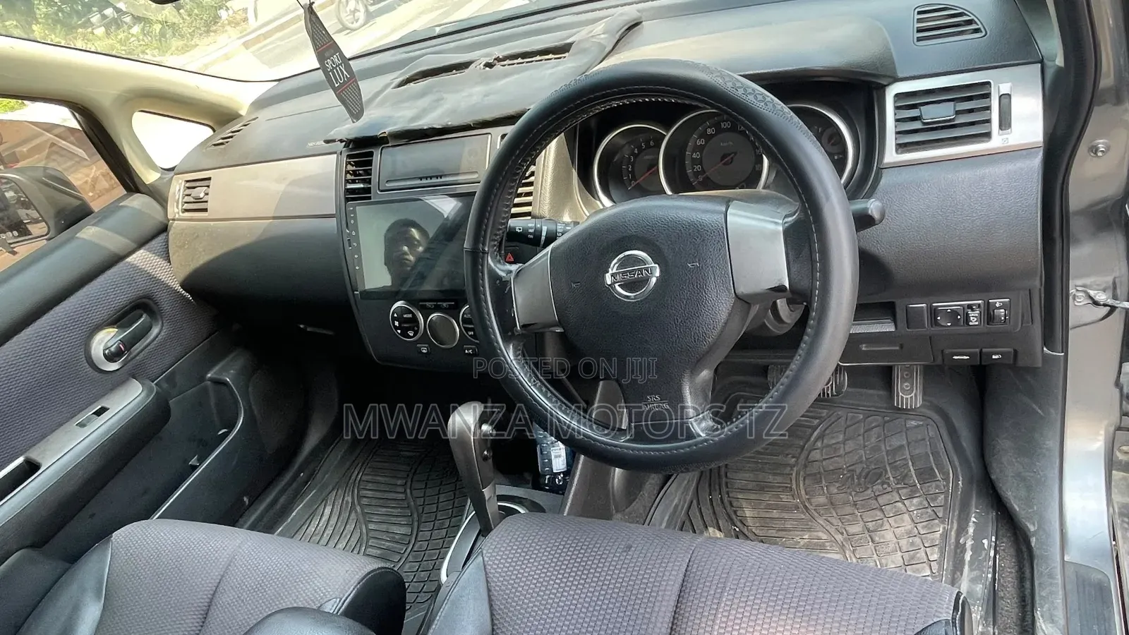 Nissan Tiida 2007 Gray