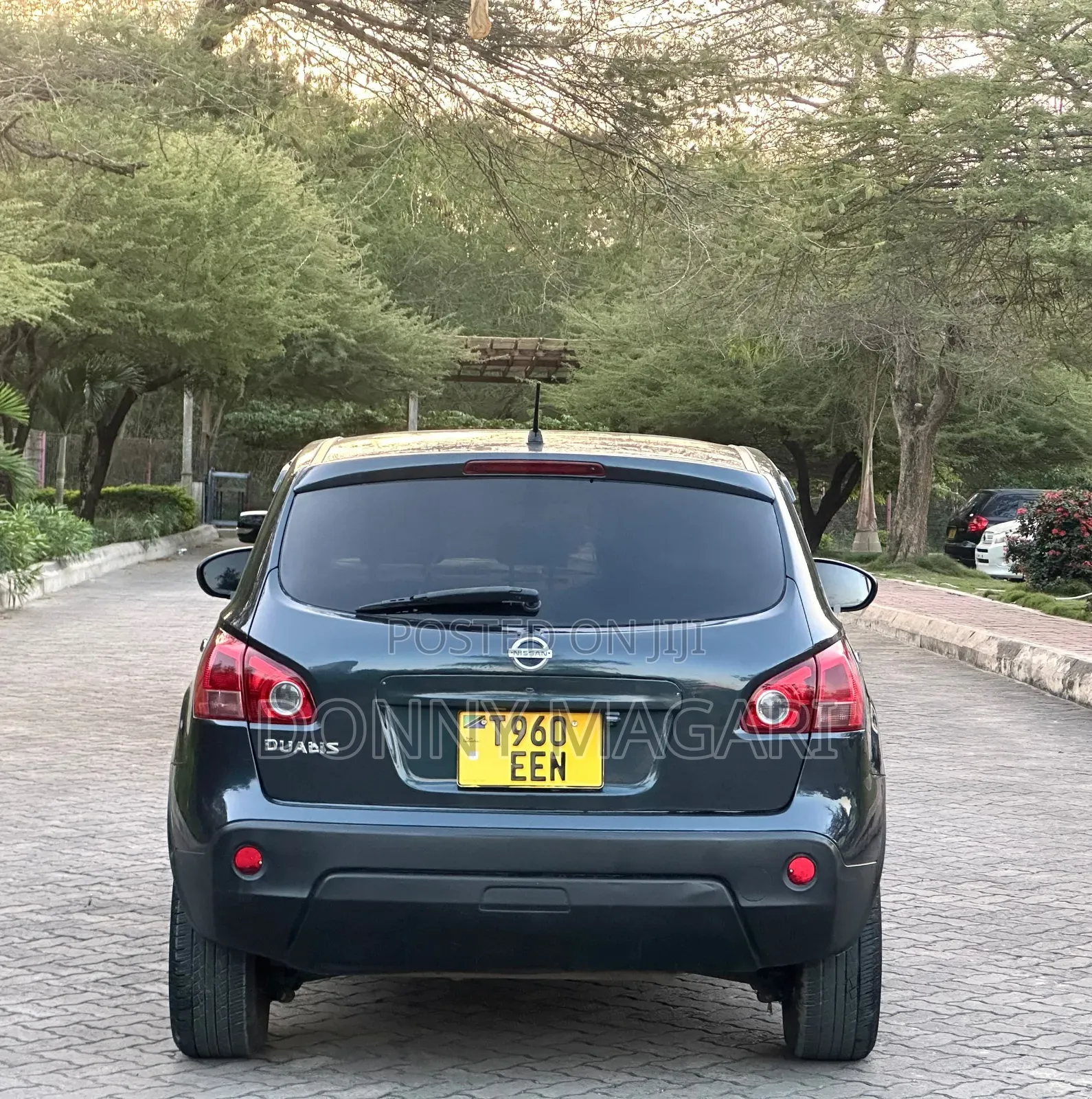 Nissan Dualis 2011 Gray