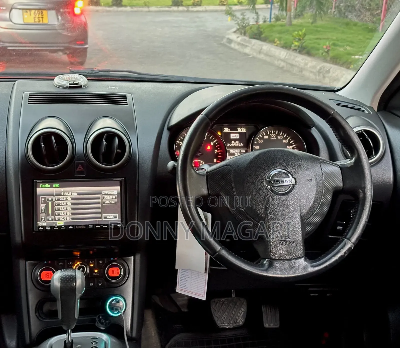 Nissan Dualis 2011 Gray
