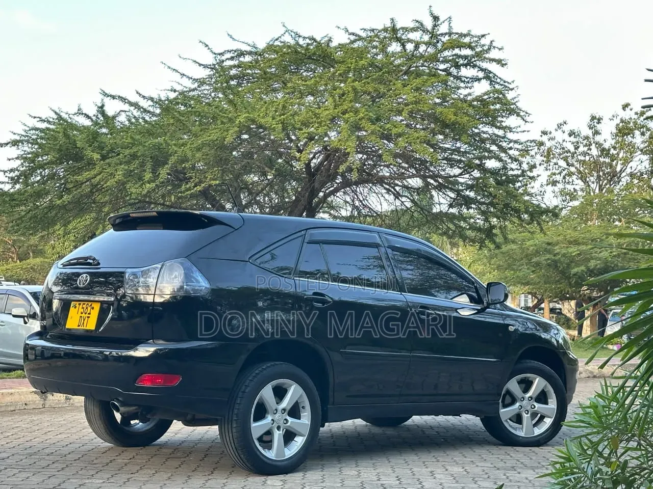 Toyota Harrier 2006 Black