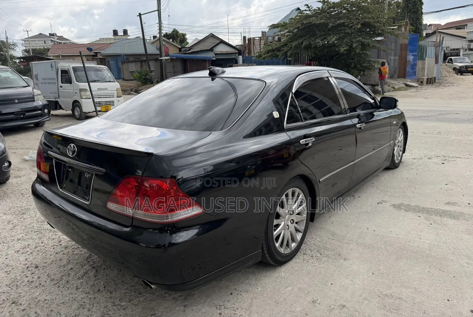 Toyota Crown 2004 Black