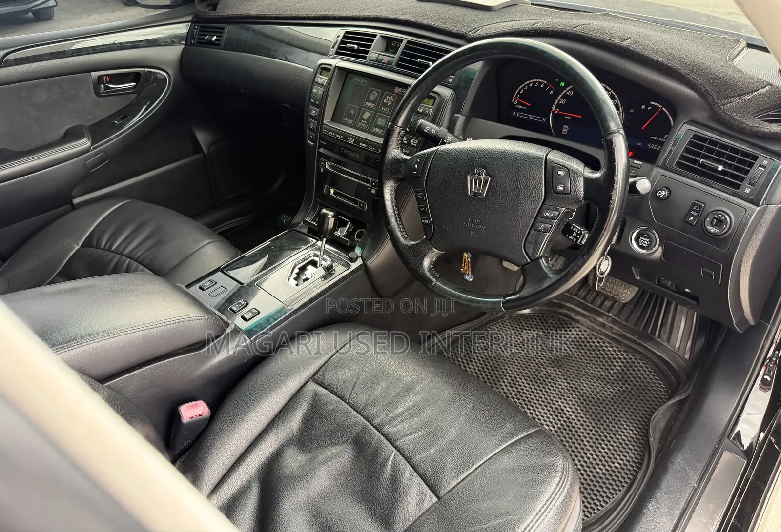 Toyota Crown 2004 Black