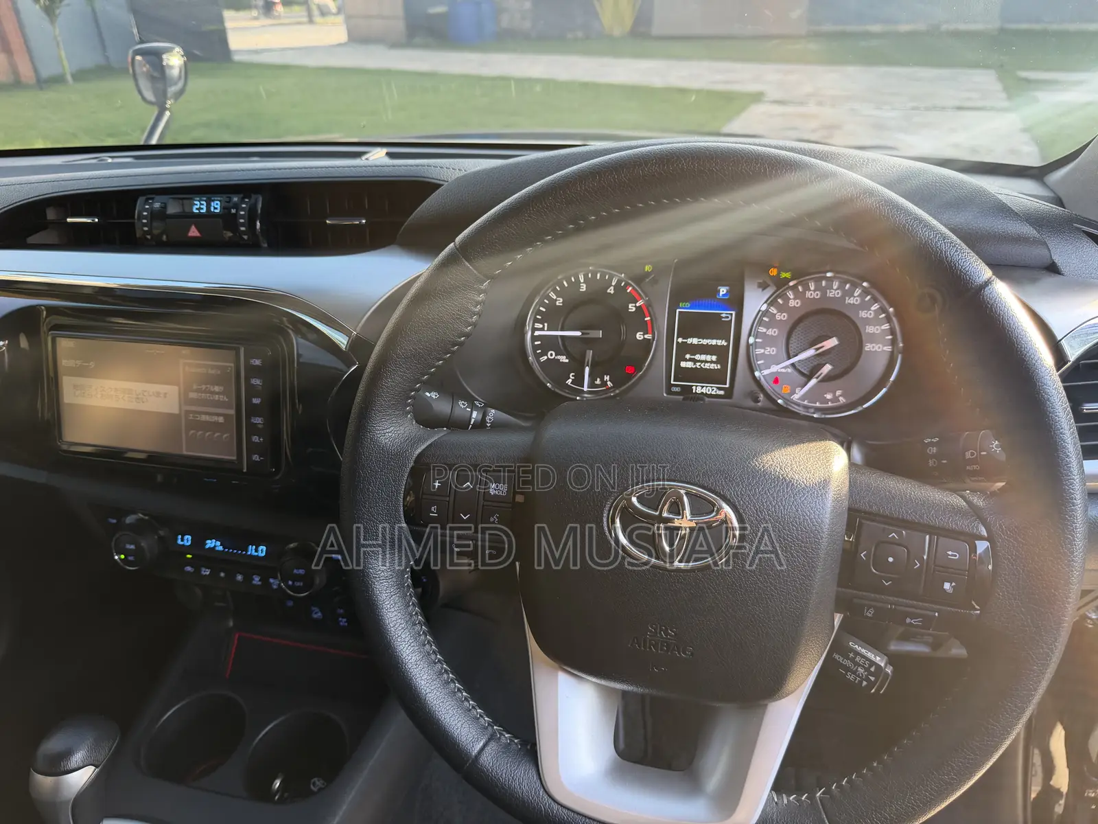 Toyota Hilux 2021 Black