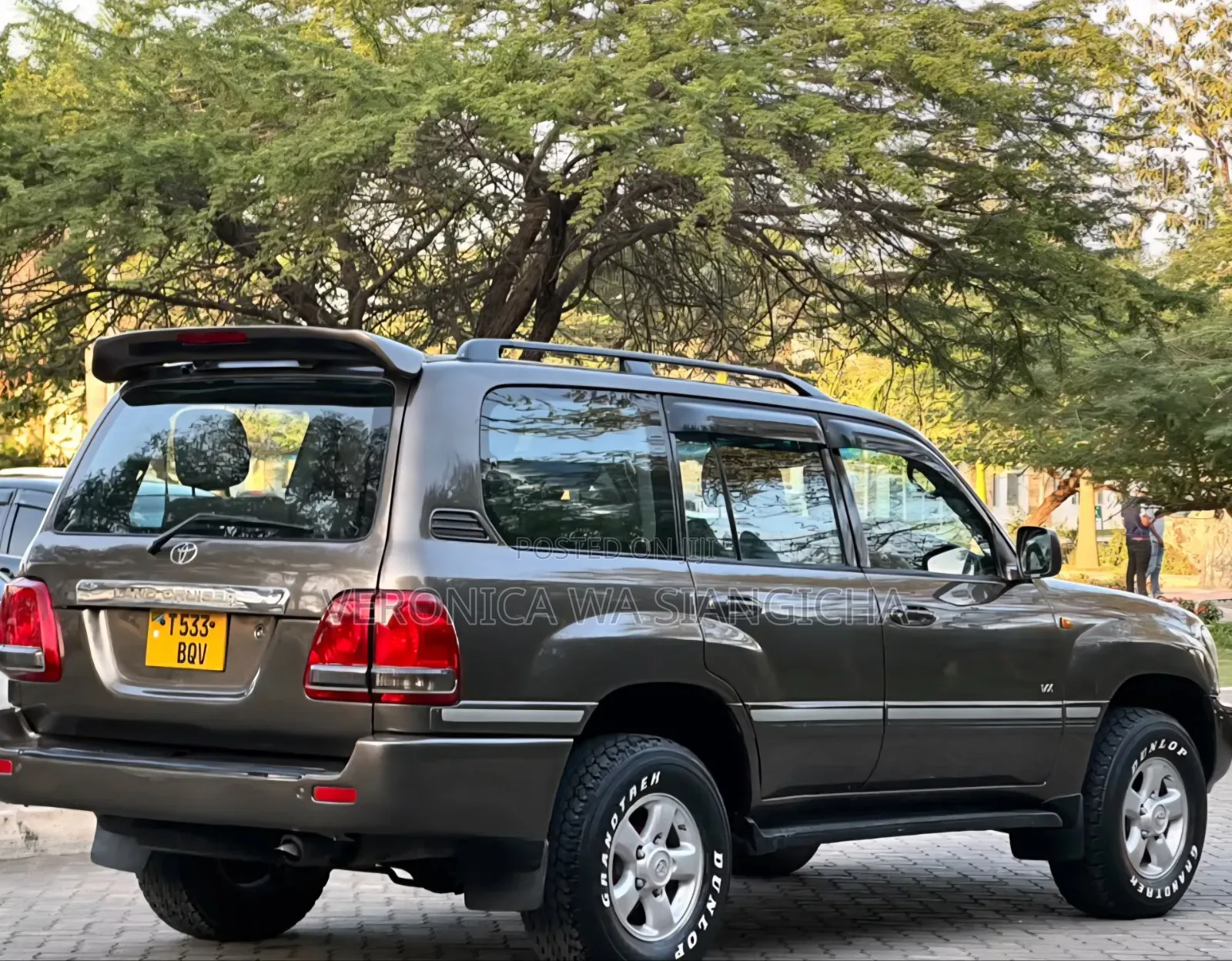 Toyota Land Cruiser Prado 2001 Gray
