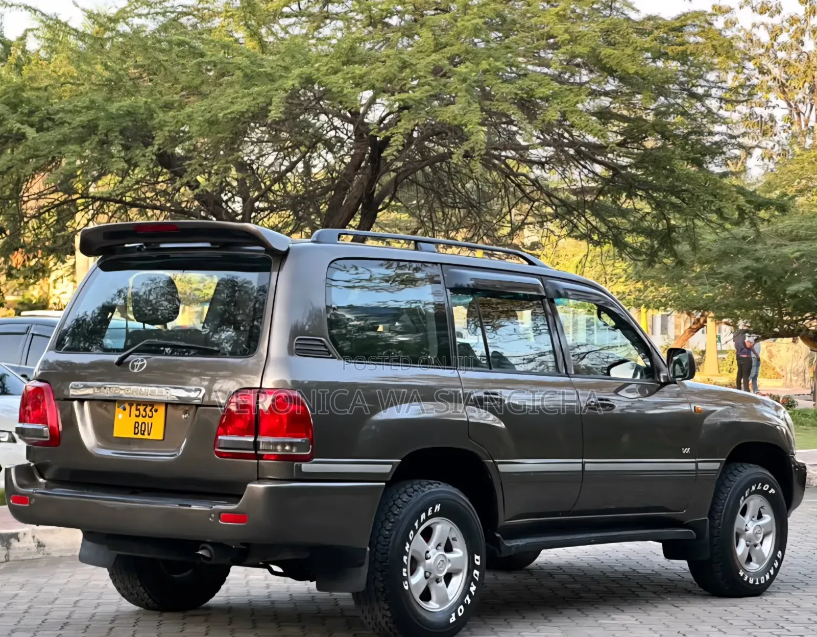 Toyota Land Cruiser Prado 2001 Gray