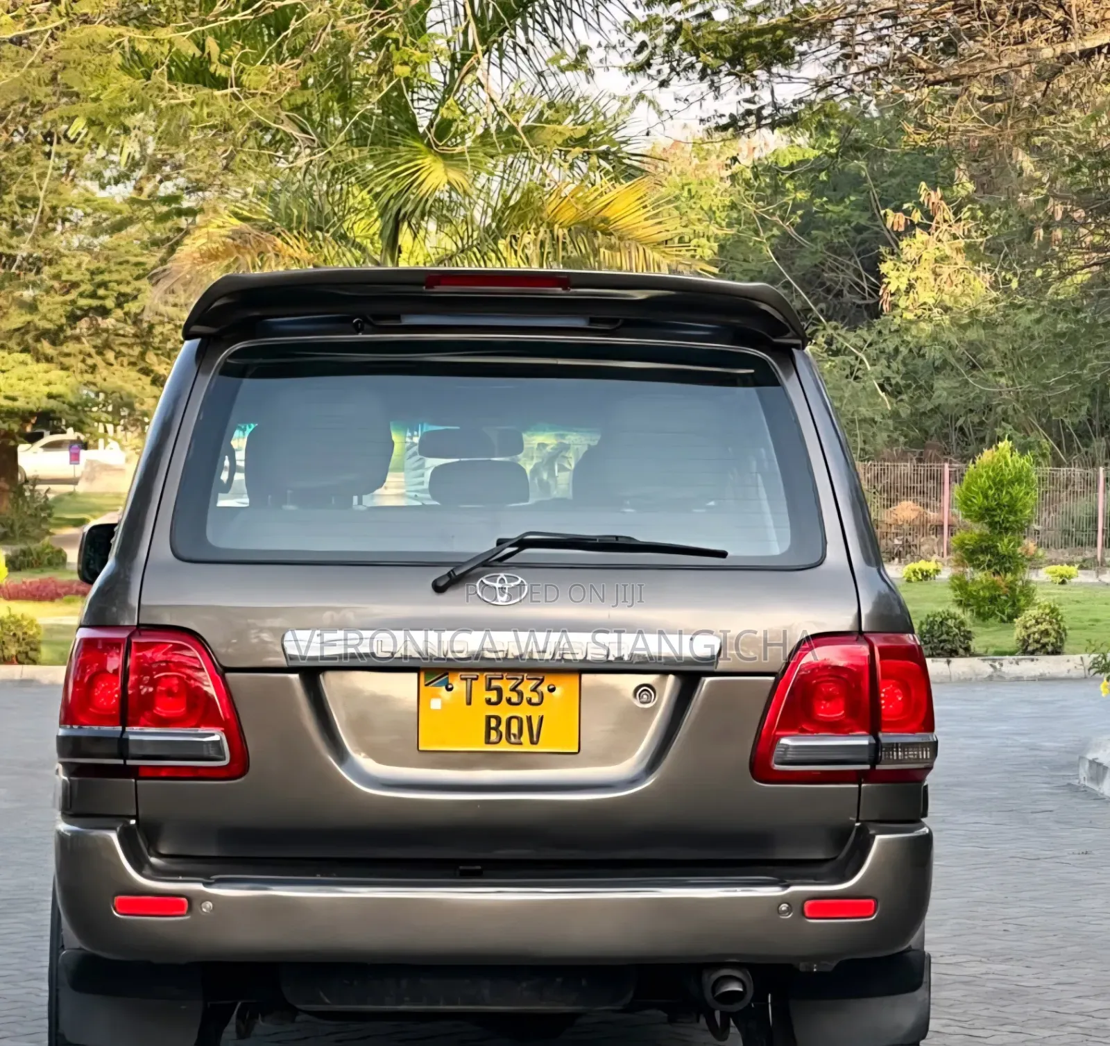 Toyota Land Cruiser Prado 2001 Gray