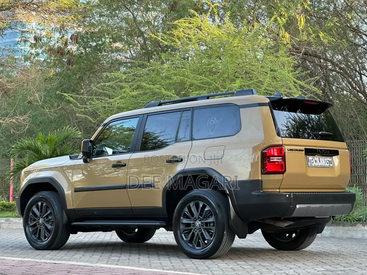 Toyota Land Cruiser Prado 2.8 2025 Brown