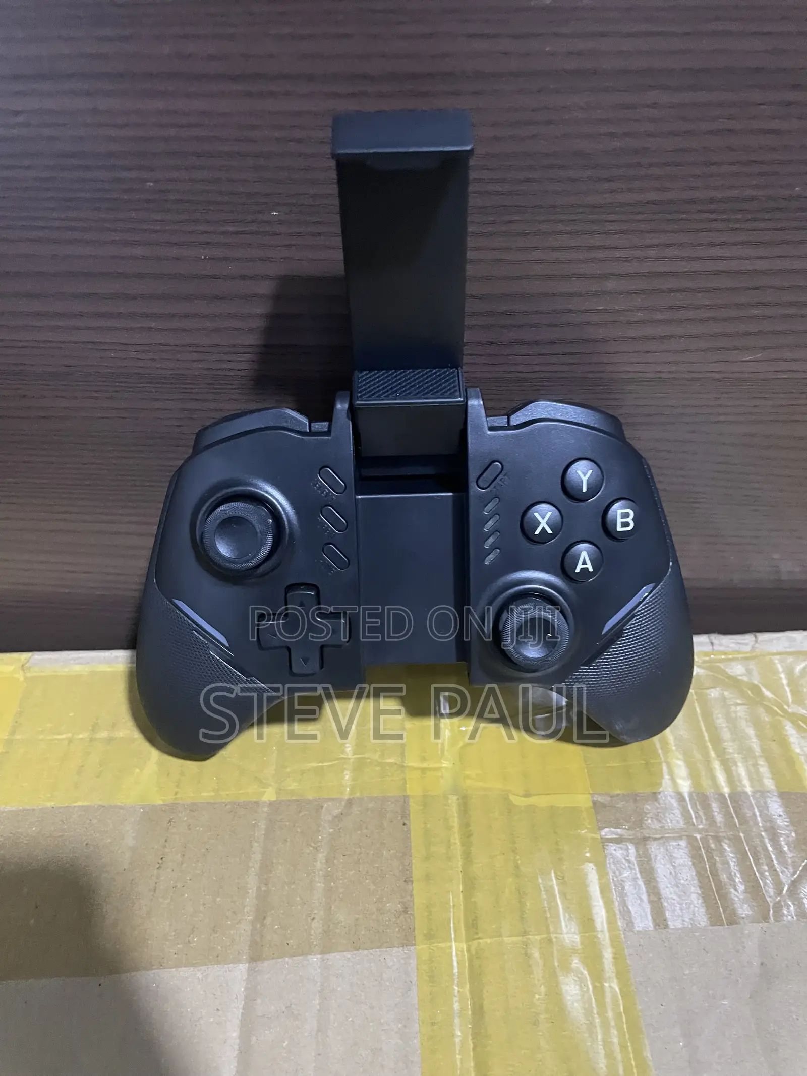 Bluetooth Game Controller